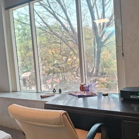 Parkview, Stylish & Cozy Studio